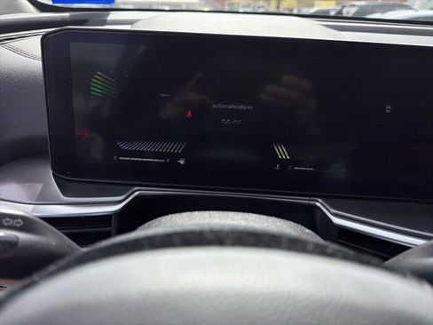 Certified 2024 Kia Sorento EX w/ Panoramic Sunroof Package image 12