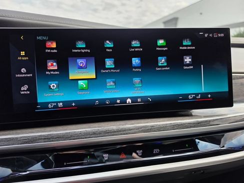 Used 2023 BMW i7 xDrive60 AWD/4WD image 72