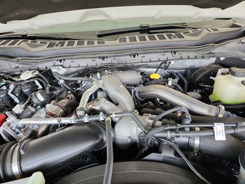 Used 2026 Ford F250 Platinum AWD/4WD image 19