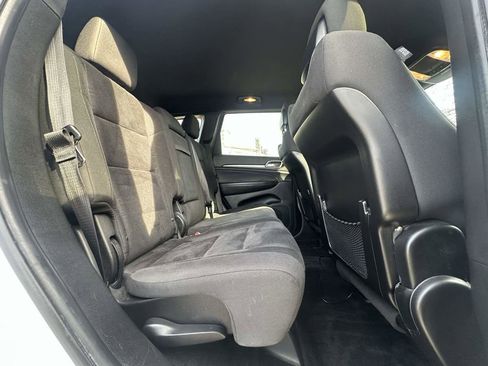 Used 2014 Jeep Grand Cherokee Laredo w/ Quick Order Package 23E image 26