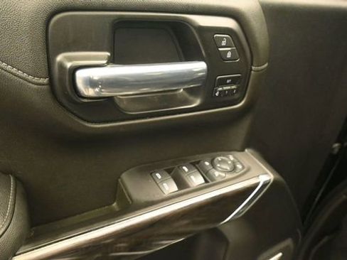 Used 2021 Chevrolet Silverado 1500 LTZ w/ Technology Package AWD/4WD image 13