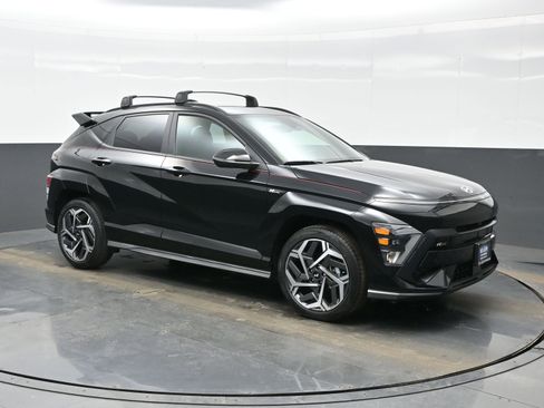 Certified 2025 Hyundai Kona N Line S image 8
