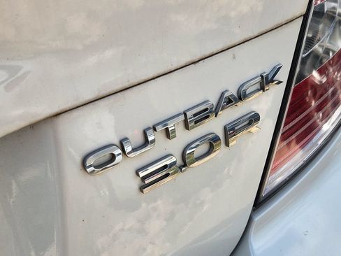 Used 2005 Subaru Outback 3.0R AWD/4WD image 23