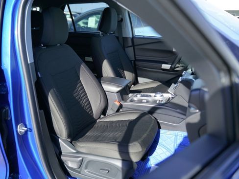 Used 2021 Ford Explorer XLT image 22