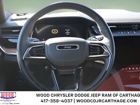 New 2026 Jeep Grand Cherokee L Summit w/ Obsidian Package AWD/4WD image 10