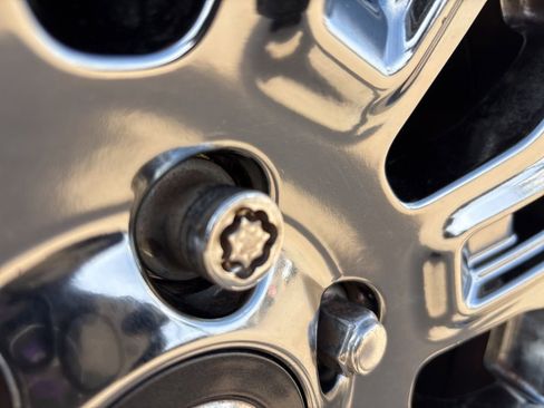 Used 2016 Nissan Titan Platinum Reserve image 33