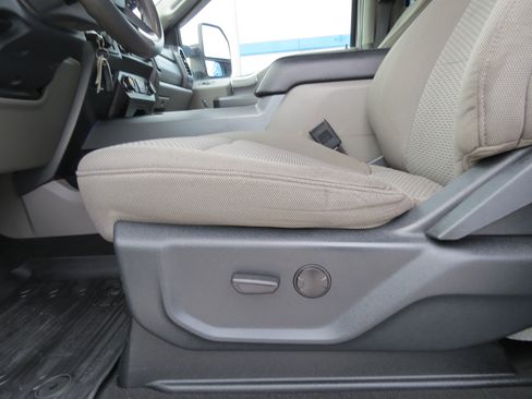 Used 2022 Ford F250 XLT w/ XLT Premium Package image 20