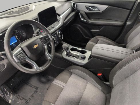 Used 2023 Chevrolet Blazer LT w/ Convenience Package AWD/4WD image 9