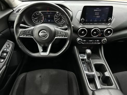 Used 2021 Nissan Sentra SV FWD image 13