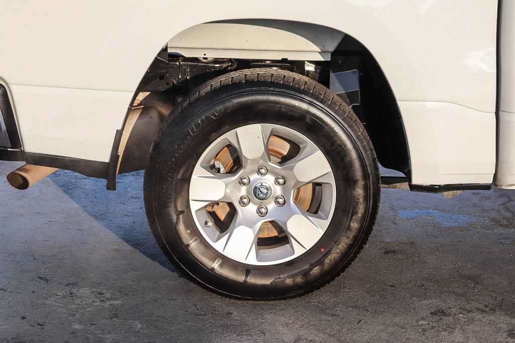 Used 2022 RAM 1500 Big Horn AWD/4WD image 12