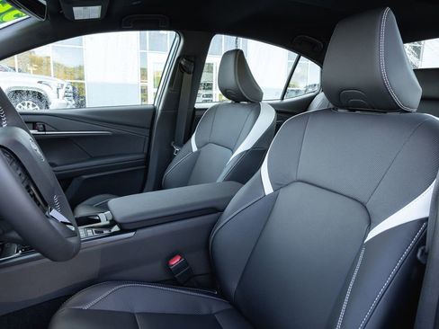 Used 2026 Toyota Camry LE image 11