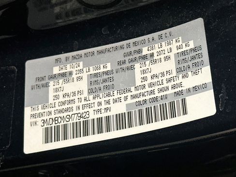Used 2025 MAZDA CX-30 AWD 2.5 S w/ Preferred Package image 12