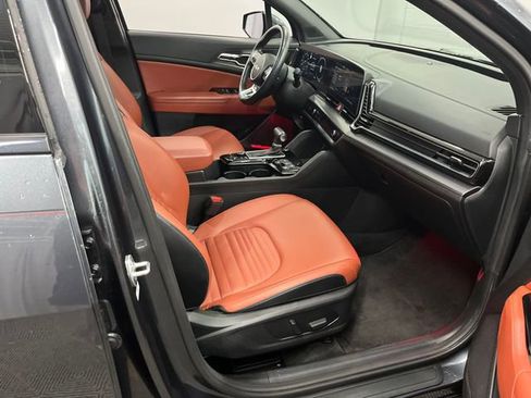 Certified 2024 Kia Sportage SX image 32