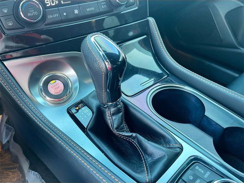 Used 2022 Nissan Maxima SR w/ Sport Mat Group image 17