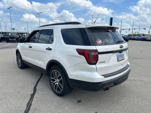 Used 2019 Ford Explorer Sport w/ Equipment Group 401A AWD/4WD image 3