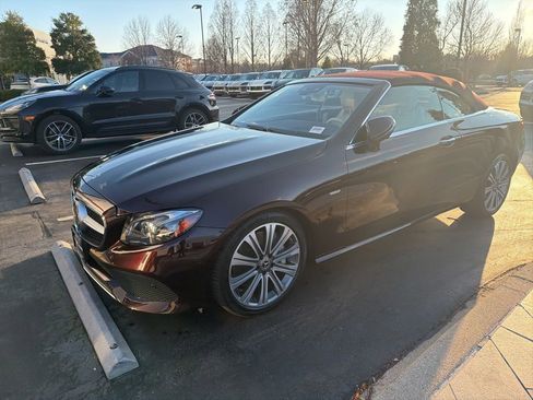 Used 2018 Mercedes-Benz E 400 4MATIC Cabriolet image 2