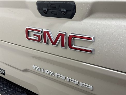 New 2026 GMC Sierra 1500 AT4 w/ AT4 Premium Package image 18