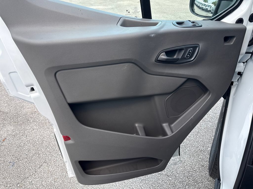 New 2027 Ford Transit 150 Low Roof w/ Load Area Protection Package RWD image 17