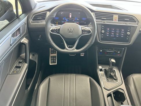 Certified 2024 Volkswagen Tiguan SE R-Line FWD image 35