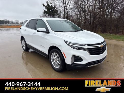 Used 2024 Chevrolet Equinox LT image 11