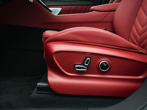 New 2025 Maserati Grecale Trofeo image 42