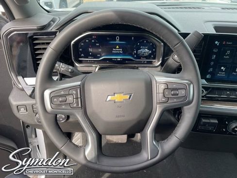 New 2025 Chevrolet Silverado 1500 LT image 25