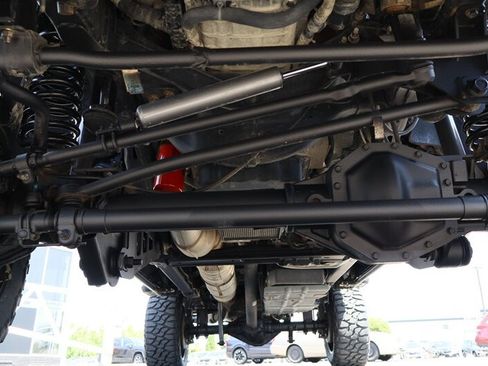 Used 2023 Ford F350 Platinum w/ FX4 Off-Road Package AWD/4WD image 12
