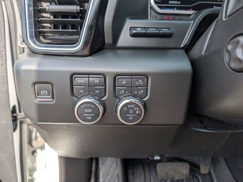 Used 2023 GMC Sierra 1500 Denali Ultimate AWD/4WD image 29