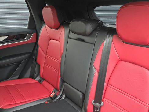 New 2026 Porsche Cayenne S AWD/4WD image 16