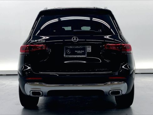 Certified 2021 Mercedes-Benz GLB 250 image 3