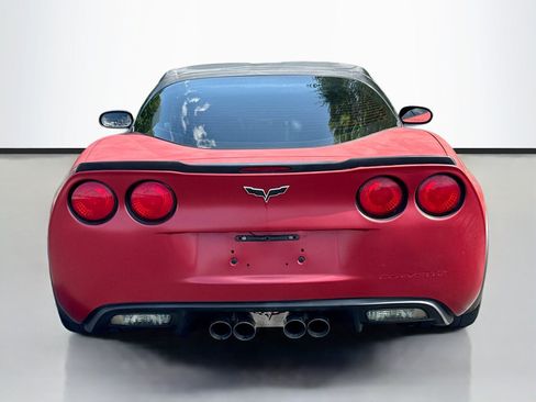 Used 2007 Chevrolet Corvette Coupe w/ Preferred Equipment Group RWD image 6