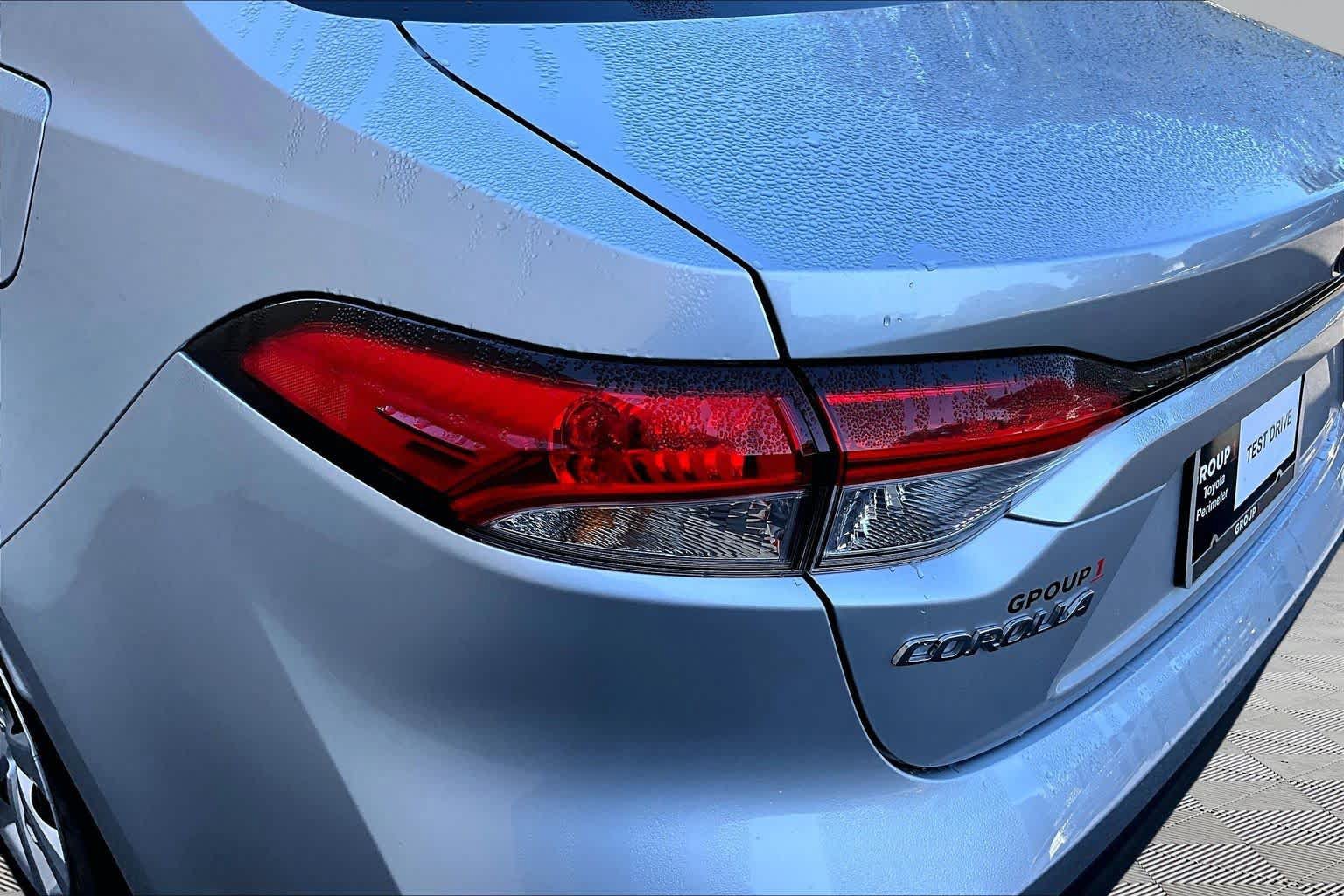 Used 2025 Toyota Corolla LE FWD image 29