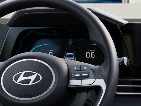 New 2026 Hyundai Elantra SE FWD image 14