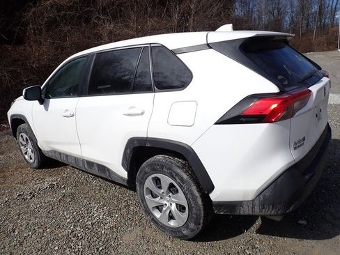 Used 2023 Toyota RAV4 LE image 5