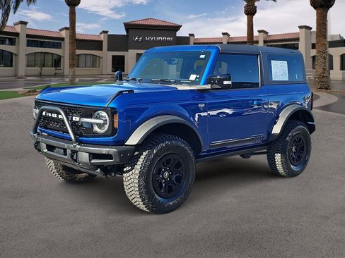 Used 2021 Ford Bronco First Edition AWD/4WD image 4