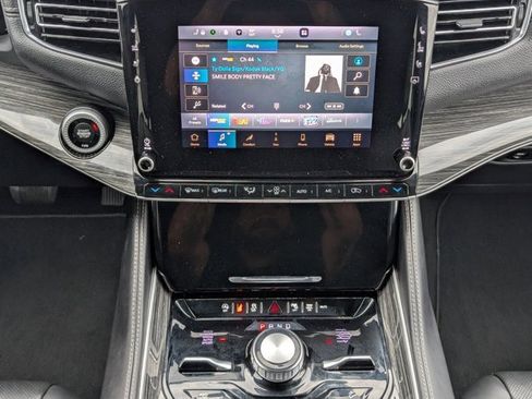 Used 2022 Jeep Wagoneer Series III image 7