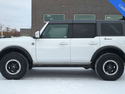 Used 2024 Ford Bronco Outer Banks w/ Sasquatch Package image 2