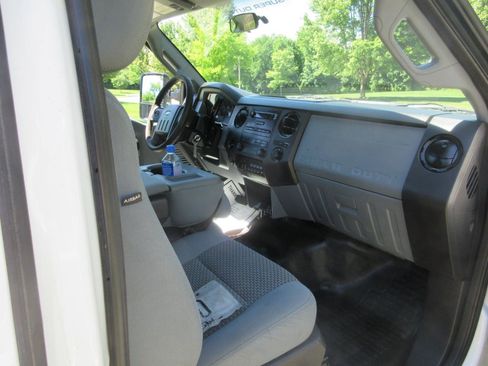 Used 2014 Ford F350 XL w/ Trailer Tow Package RWD image 33