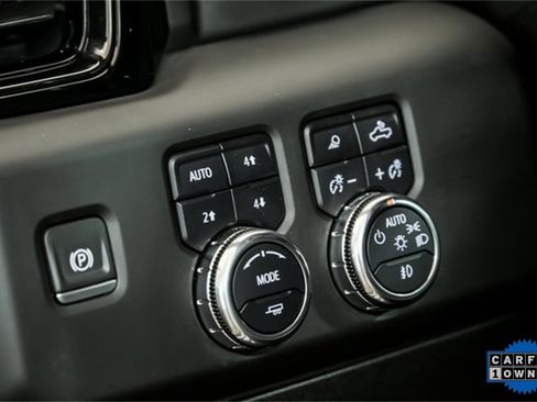 Used 2024 GMC Sierra 2500 AT4 w/ AT4 Premium Plus Package image 17