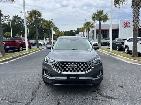 Used 2023 Ford Edge SEL AWD/4WD image 3