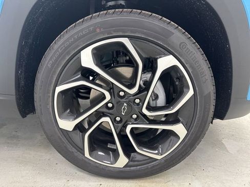 New 2026 Chevrolet Trax RS w/ Driver Confidence Package FWD image 29