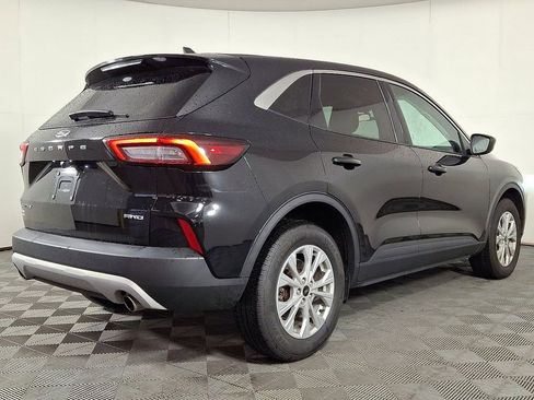 Used 2023 Ford Escape Active AWD/4WD image 9