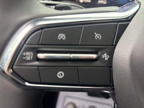 New 2026 Chevrolet Suburban LT w/ Comfort Package image 17