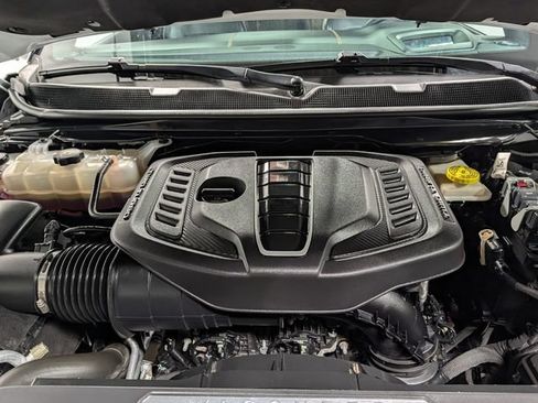 Used 2023 Jeep Grand Wagoneer Series III w/ Rear Seat Video Group 1 AWD/4WD image 34