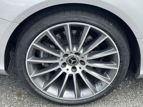 Used 2018 Mercedes-Benz SL 550 SL 550 image 18