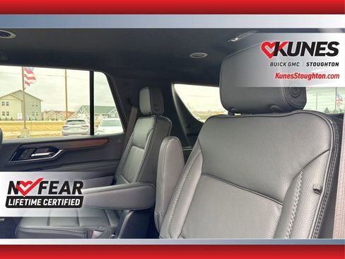 Used 2025 GMC Yukon Denali image 40