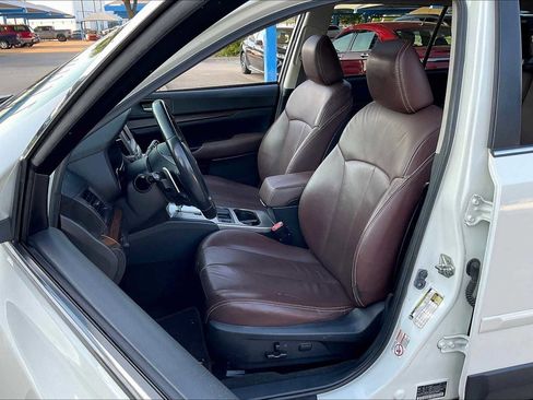 Used 2013 Subaru Outback 2.5i Limited w/ Special Appearance Pkg image 7