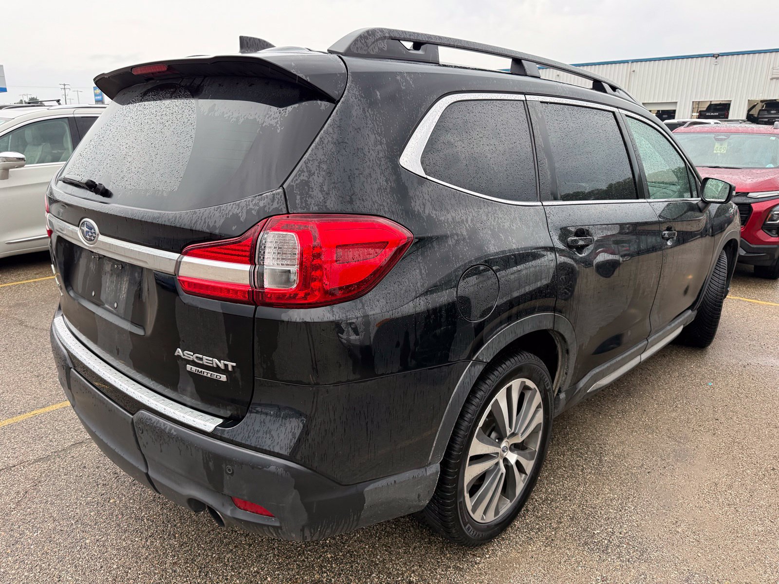 Used 2019 Subaru Ascent Limited AWD/4WD image 2