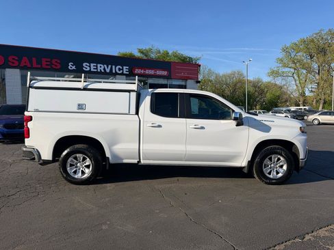Used 2021 Chevrolet Silverado 1500 LT w/ Bed Protection Package RWD image 8