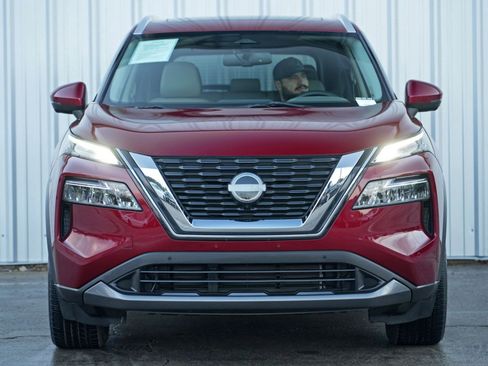 Used 2023 Nissan Rogue SL w/ SL Premium Package image 6